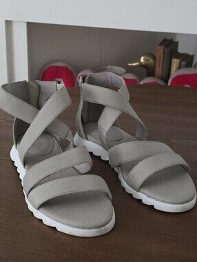 Eileen Fisher Zipper Back Leather Sandals, Taupe